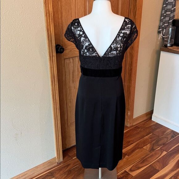 BANANA REPUBLIC Black Lace Cap Sleeve Velvet Bow Midi Cocktail Dress - Picture 7 of 12